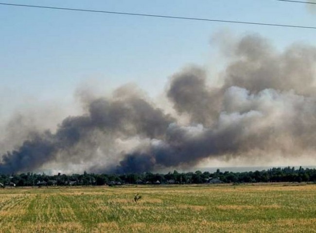 каратели АТО выжигают Донбасс