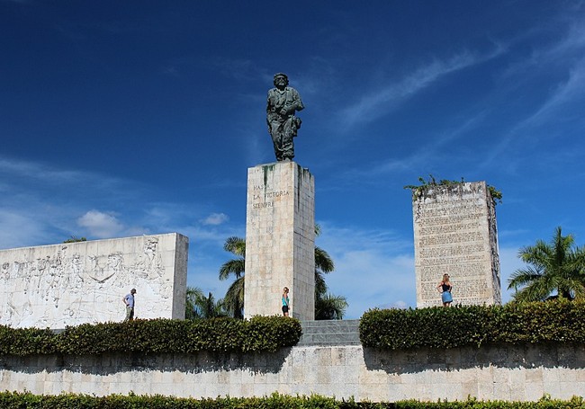 мавзолей Че Гевары