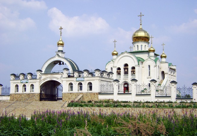 Свято-Успенский храм Рубежное