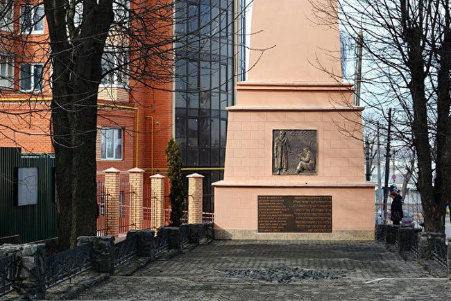 памятник погром Проскуров