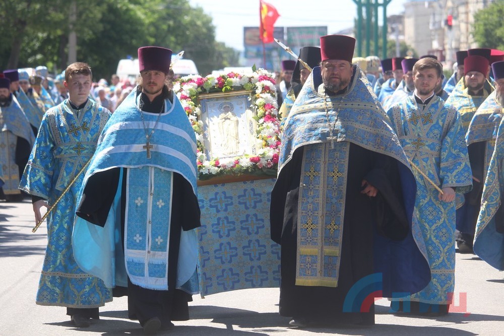 крестный ход Луганск 14 июня 2019