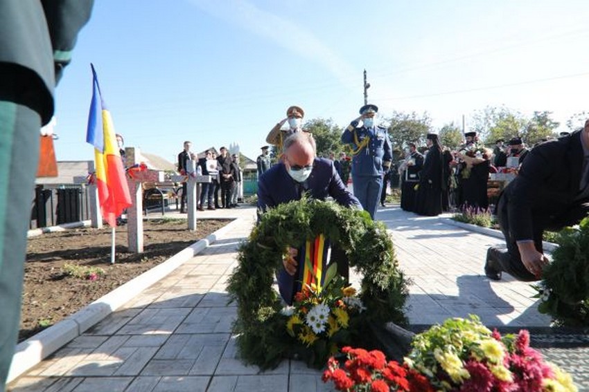 посол Румынии в Молдове назвал героями вояк Антонеску