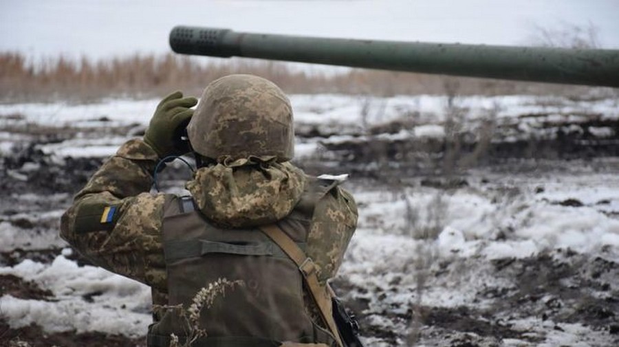 ВСУ ведут огонь по Донбассу